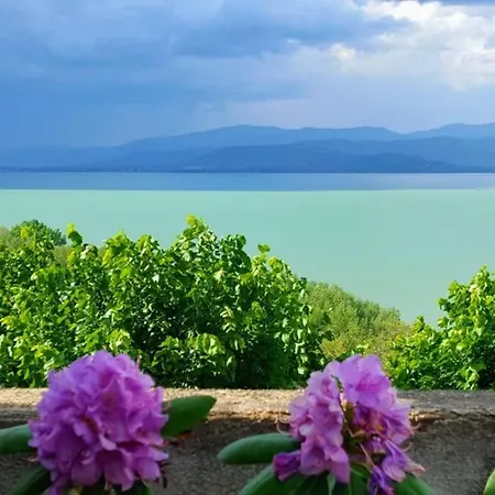 Bellavista La Tua Romantica Sul Trasimeno Apartment Castiglione del Lago