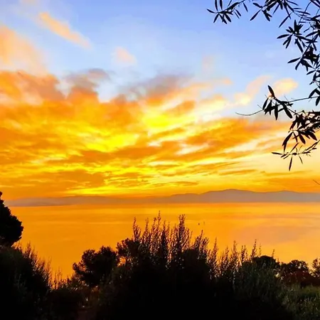 Bellavista La Tua Romantica Sul Trasimeno Apartment Castiglione del Lago